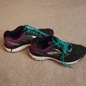 Brooks Ghost 7 running shoes sz 6